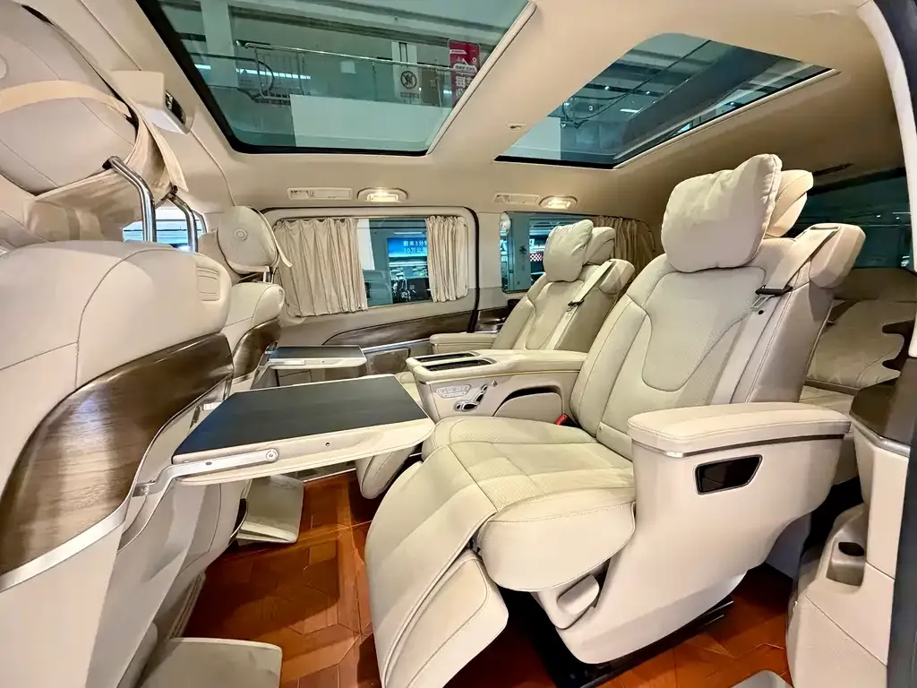 Mercedes-Benz V-Class 2021 из CN, фото 10