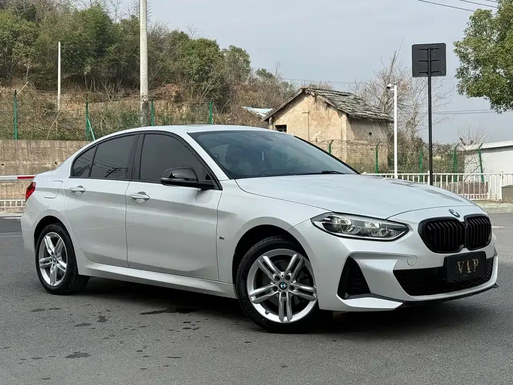 BMW 1 Series 2022 из CN, фото 8