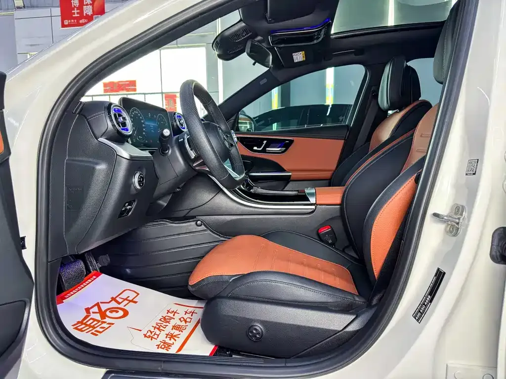 Mercedes-Benz C-Class 2024 из CN, фото 2