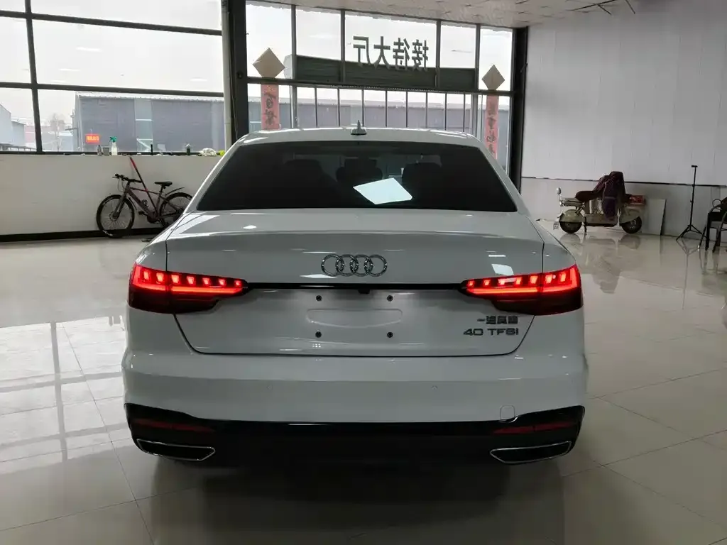 Audi A4L 2025 из CN, фото 4