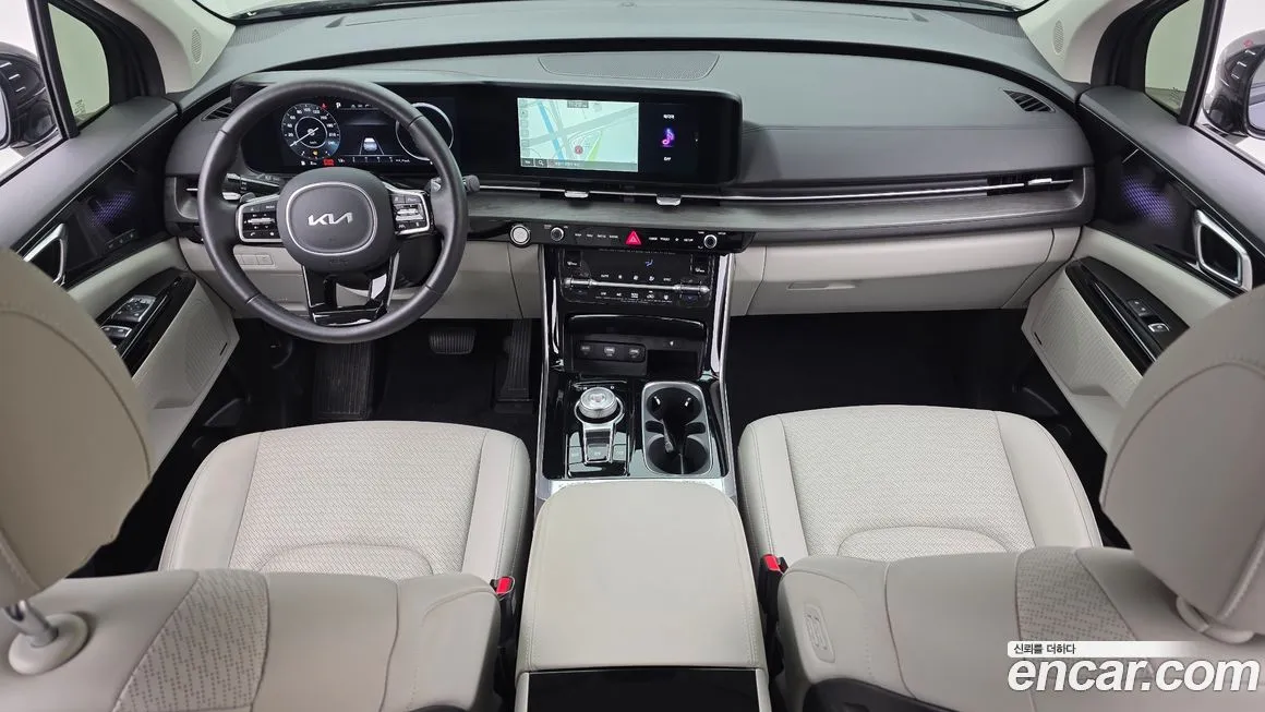 Kia Carnival — фото 10