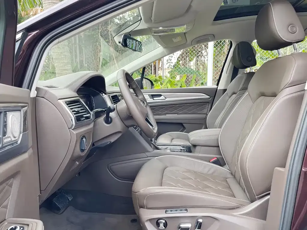 Volkswagen Viloran 2021 из CN, фото 6