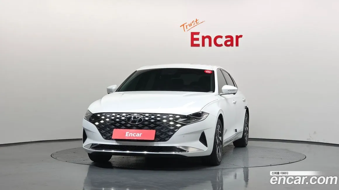 Hyundai Grandeur 2022 из KR, фото 3
