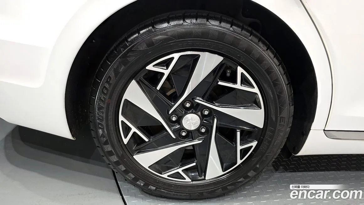 Hyundai Grandeur 2022 из KR, фото 9
