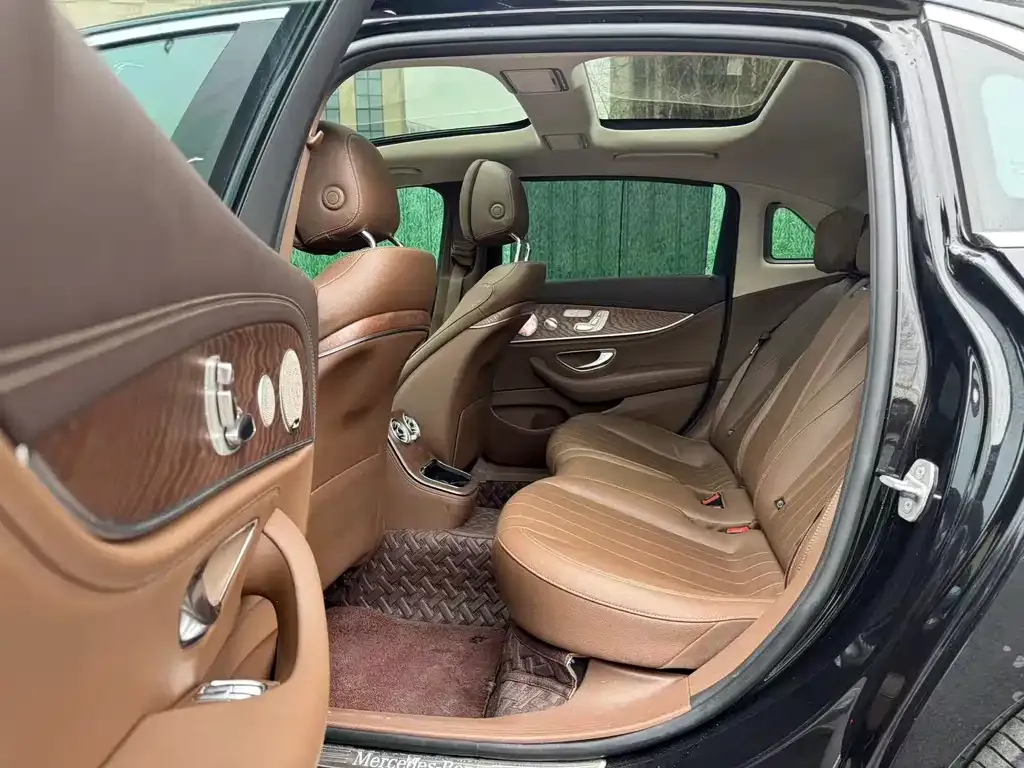 Mercedes-Benz E-Class 2021 из CN, фото 2