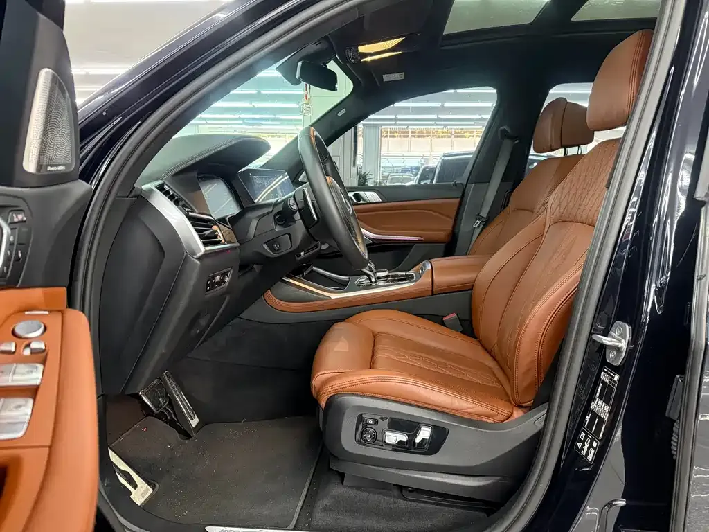 BMW X7 2022 из CN, фото 3