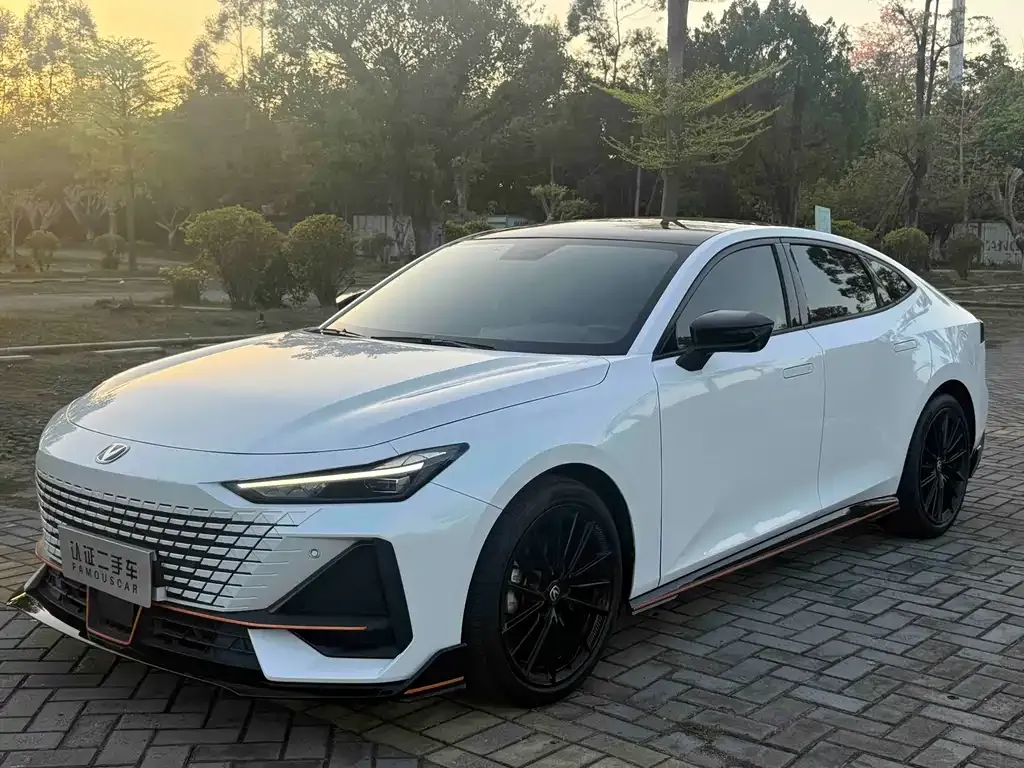 Changan UNI-V 2022 из CN, фото 1