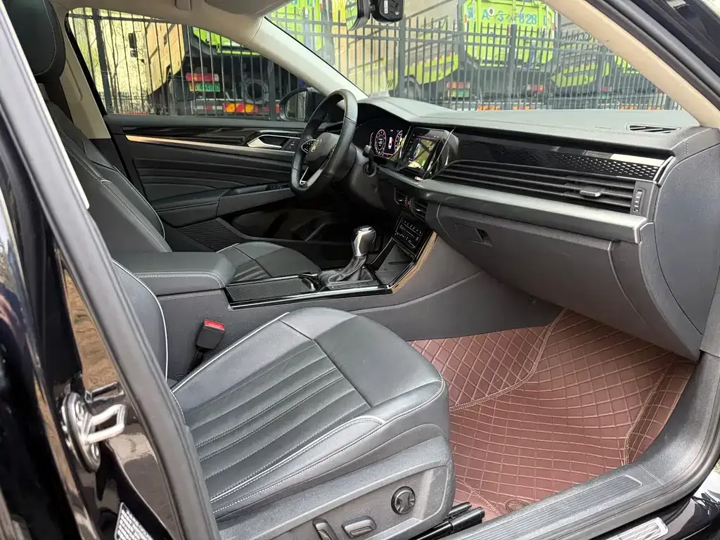Volkswagen Passat — фото 3
