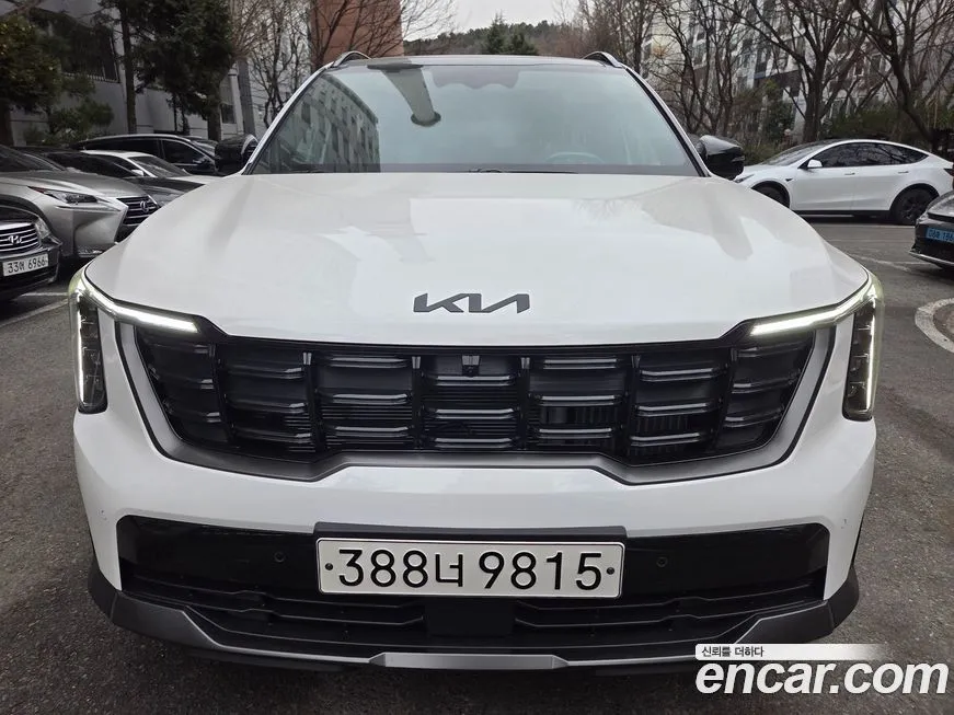 Kia Sorento — фото 1