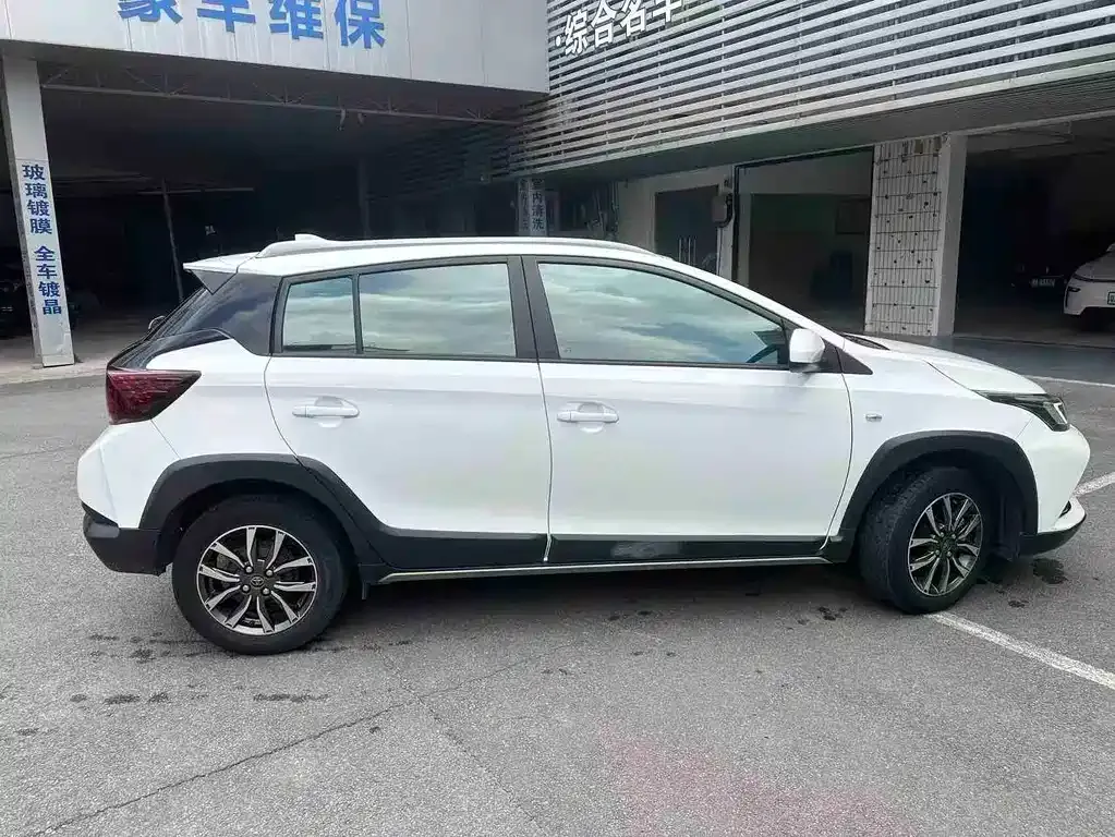 Toyota Yaris L 2022 из CN, фото 5