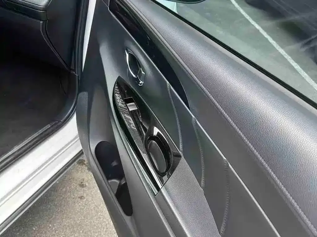 Toyota Yaris L 2022 из CN, фото 8