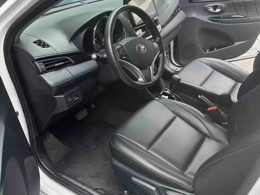 Toyota Yaris L 2022 из CN, фото 9