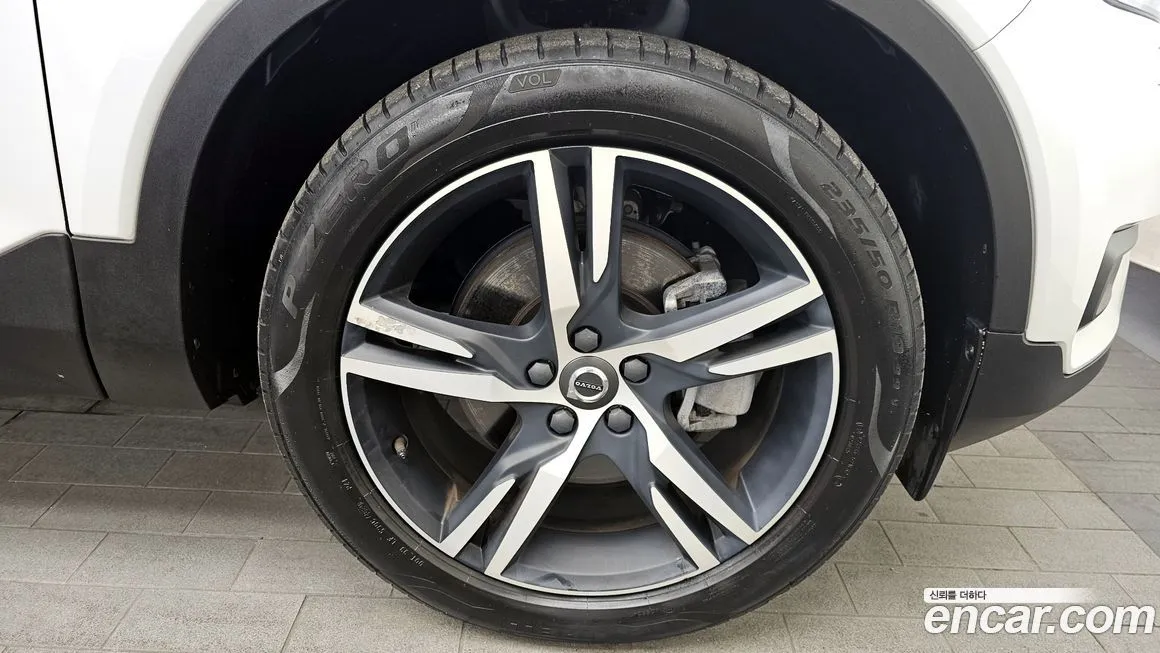 Volvo XC40 2021 из KR, фото 10