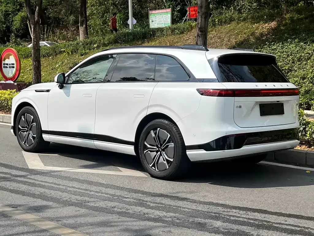 XPeng G9 2023 из CN, фото 7