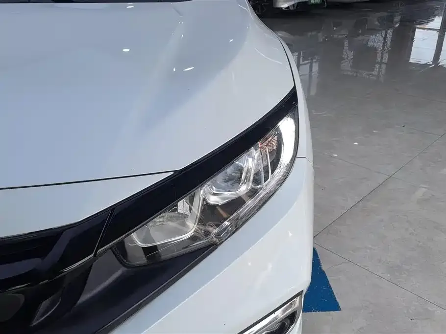 Honda Civic — фото 6