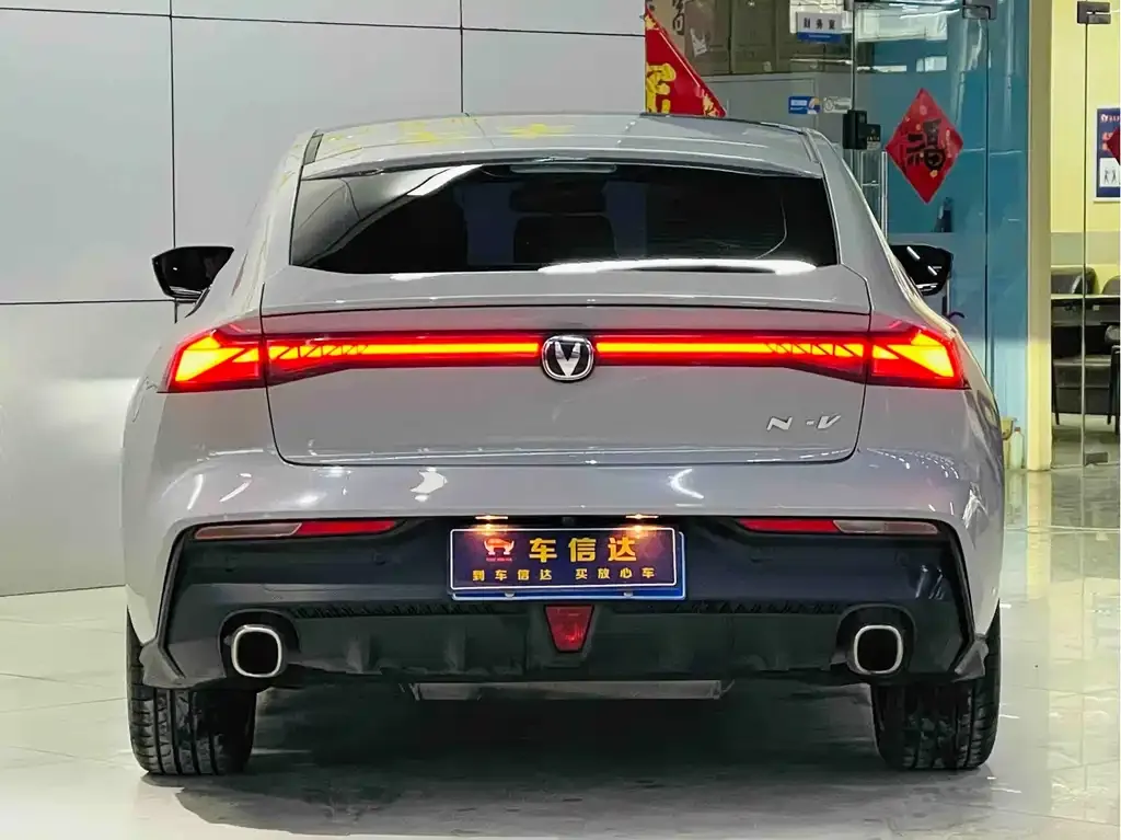 Changan UNI-V 2023 из CN, фото 8