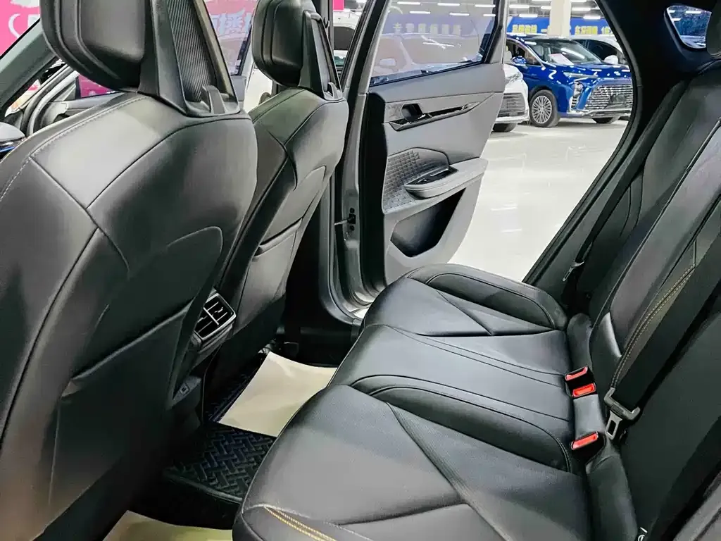 Changan UNI-V 2023 из CN, фото 5