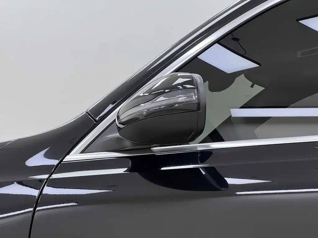 Mercedes-Benz GLB 2023 из CN, фото 2