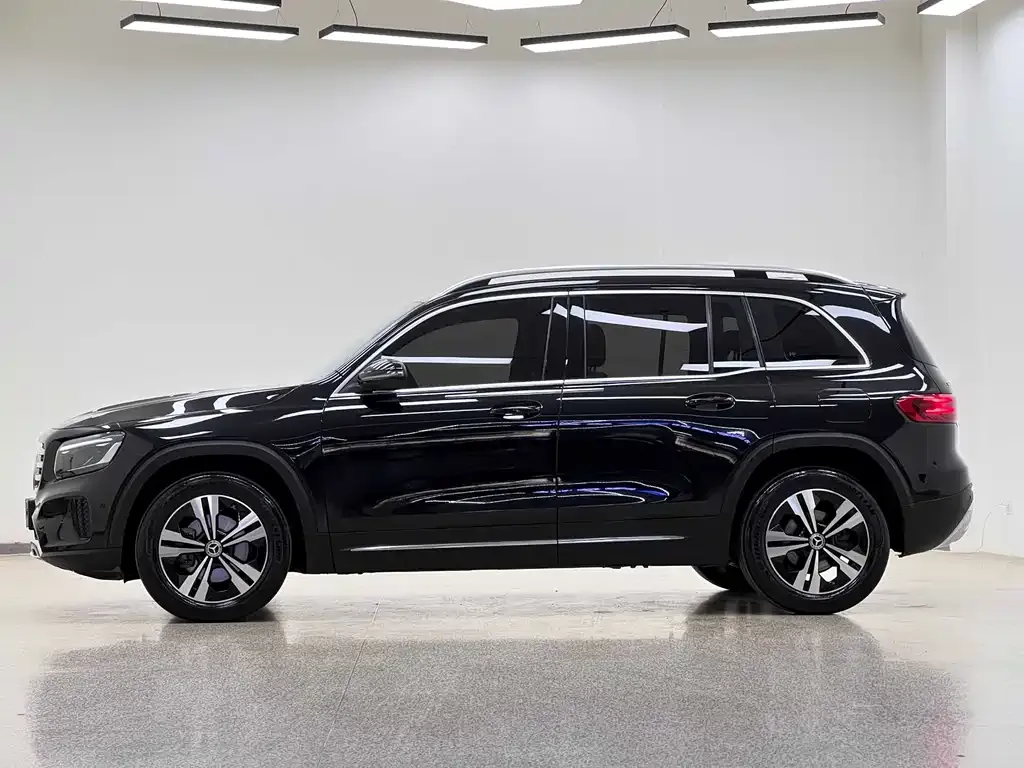Mercedes-Benz GLB 2023 из CN, фото 10