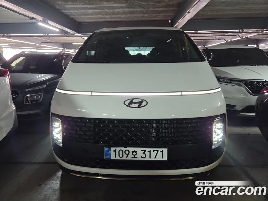 Hyundai Staria — фото 2