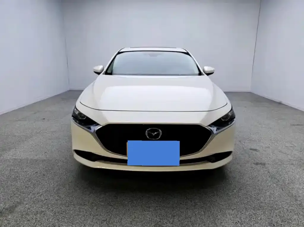 Mazda 3 Axela 2025 из CN, фото 4
