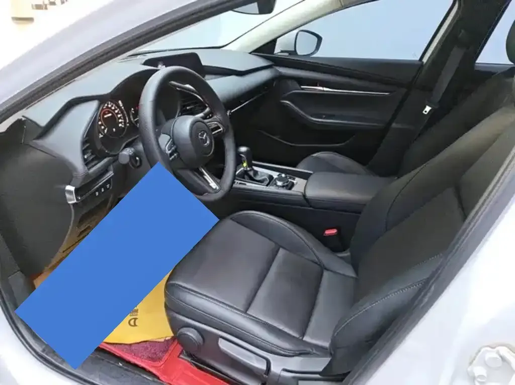 Mazda 3 Axela 2025 из CN, фото 2