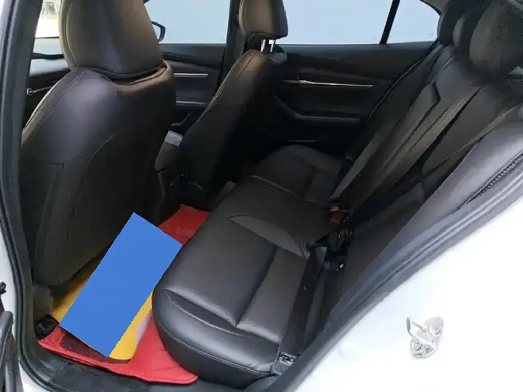 Mazda 3 Axela 2025 из CN, фото 6