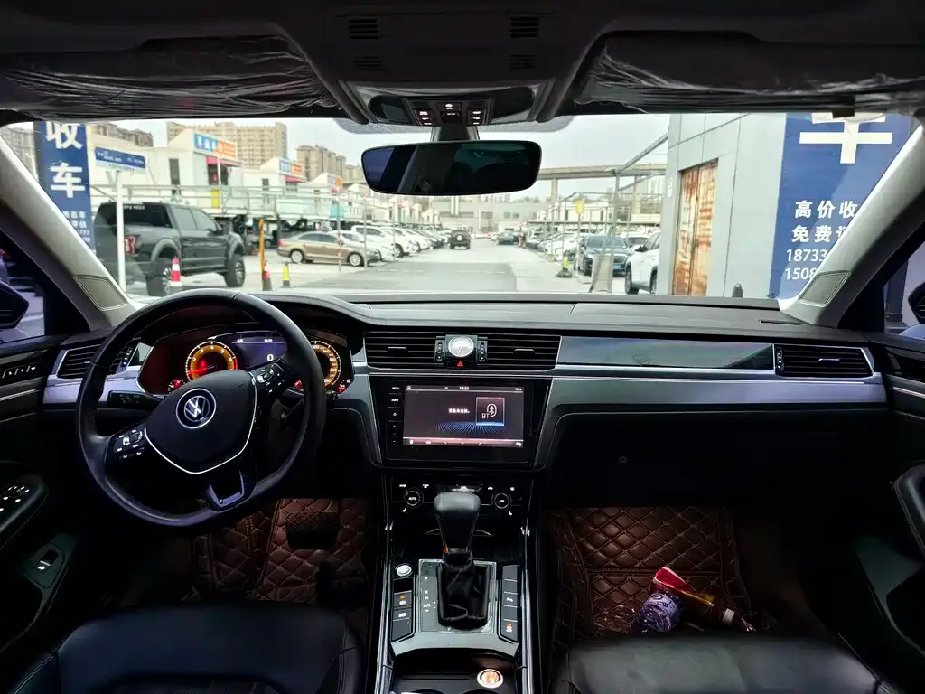 Volkswagen Phideon 2021 из CN, фото 4