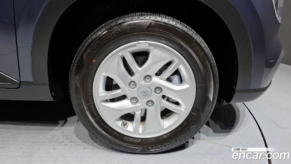 Hyundai Venue 2021 из KR, фото 7