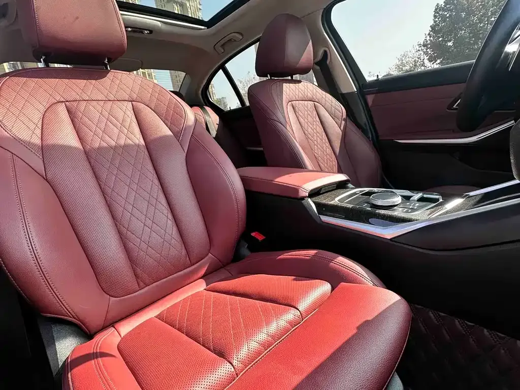 BMW 3 Series 2023 из CN, фото 9