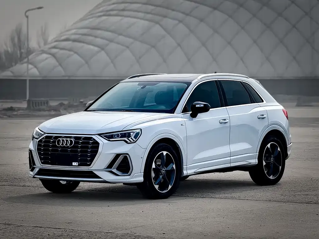 Audi Q3 2021 из CN, фото 2