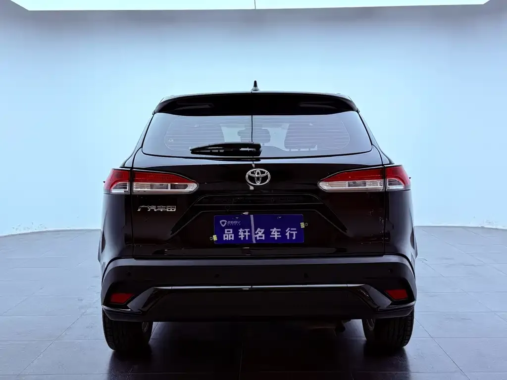 Toyota Frontlander 2023 из CN, фото 3
