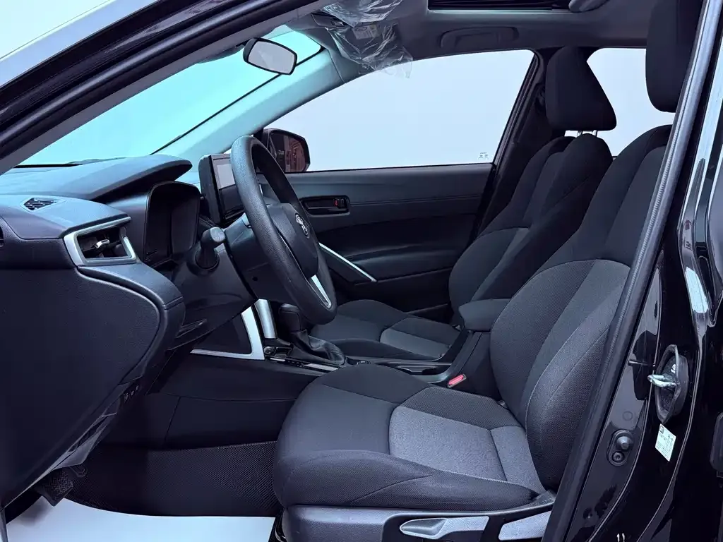 Toyota Frontlander 2023 из CN, фото 6