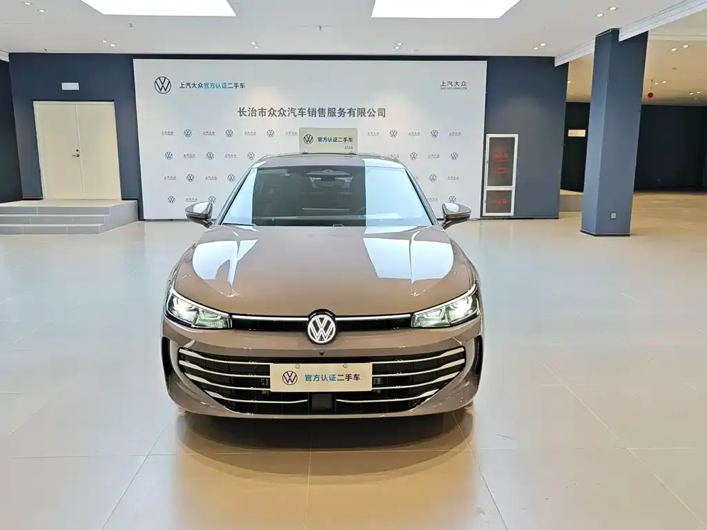 Volkswagen Passat — фото 3