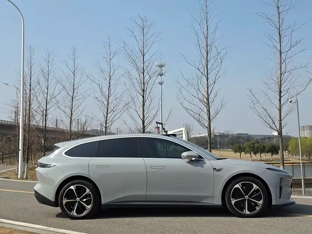 NIO ET5T 2024 из CN, фото 10