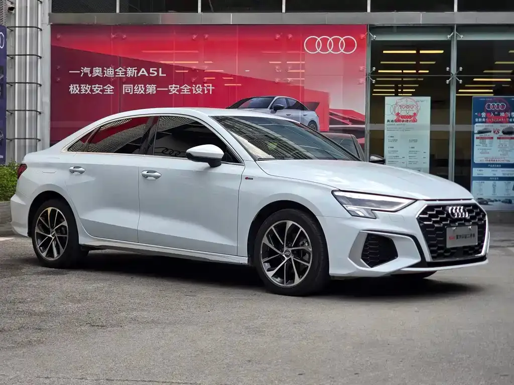 Audi A3 — фото 4