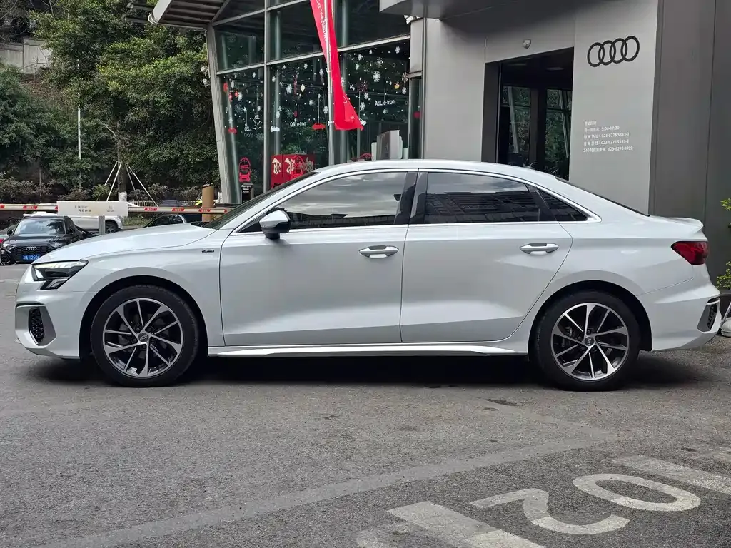 Audi A3 — фото 10