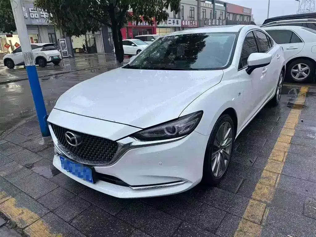 Mazda Atenza — фото 1