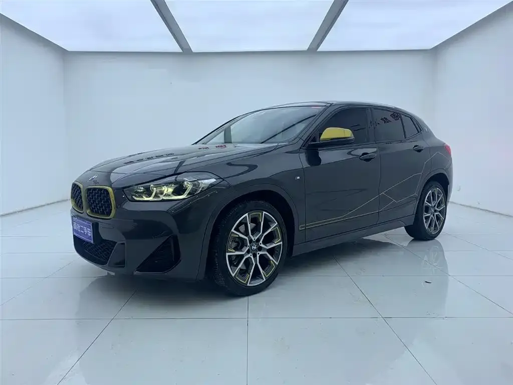 BMW X2 — фото 1