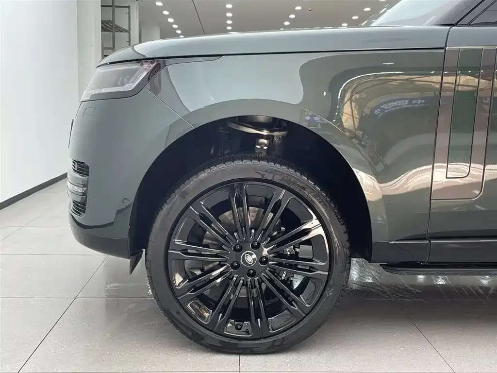 Land Rover Range Rover 2024 из CN, фото 8