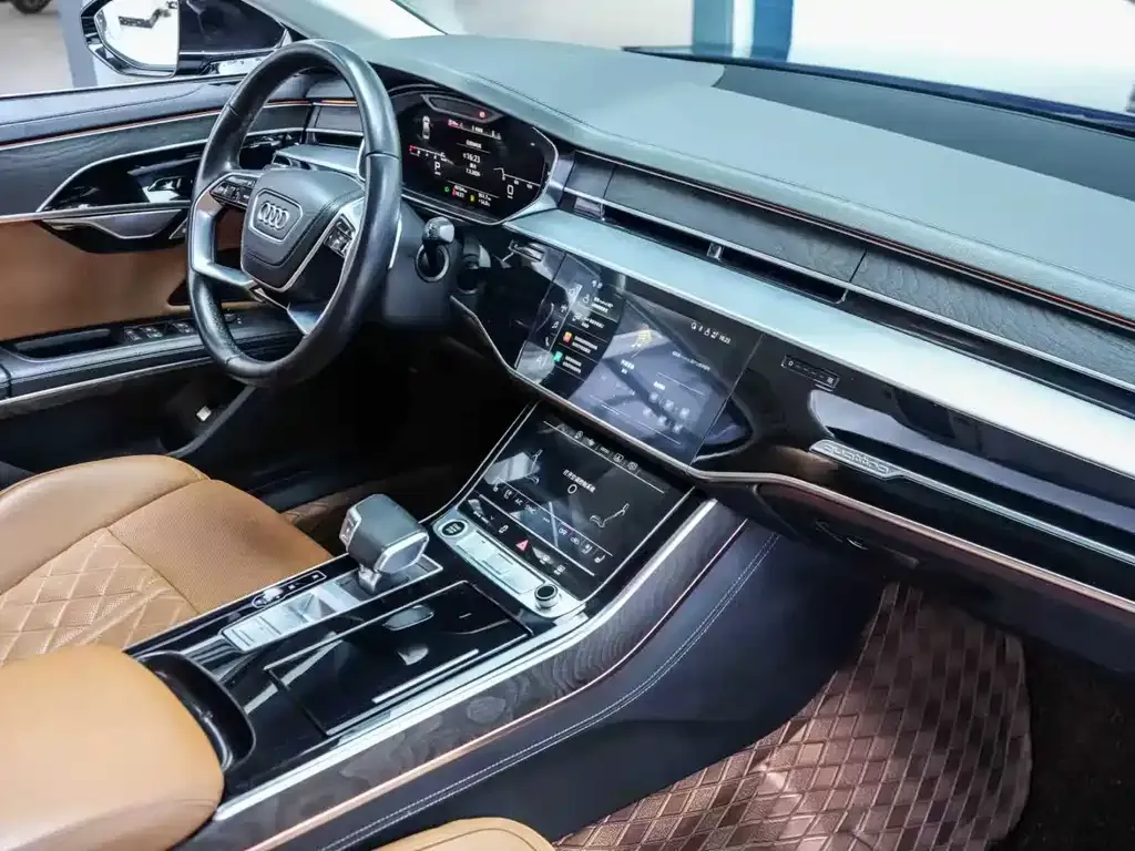 Audi A8 2023 из CN, фото 9