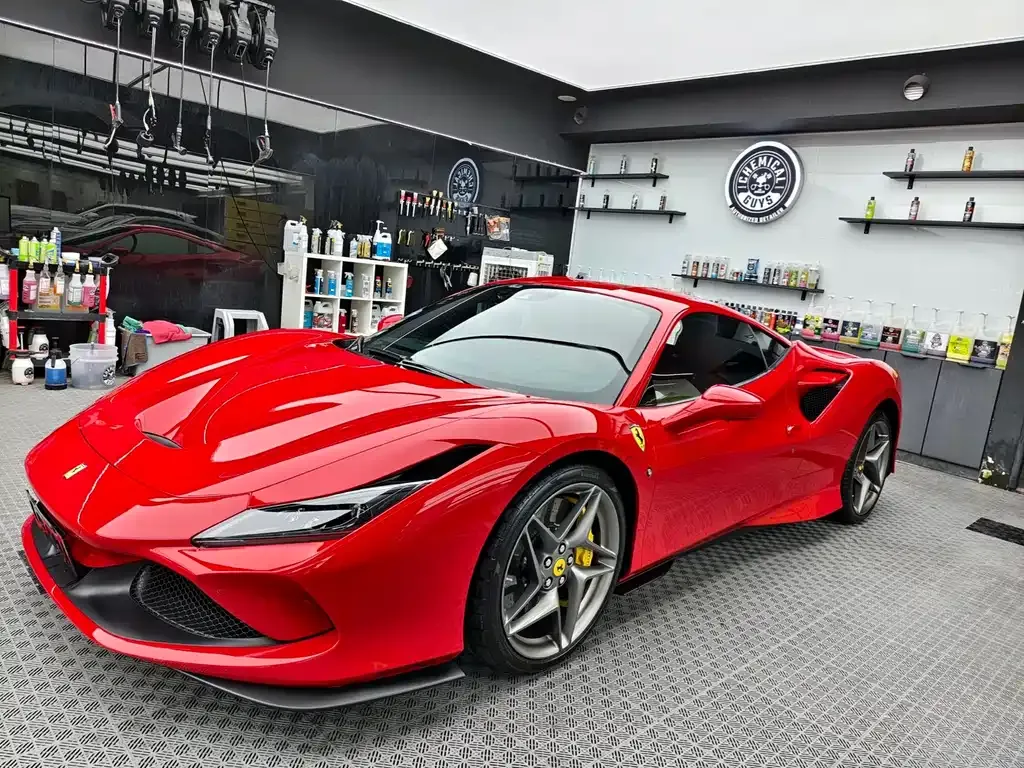 Ferrari F8 — фото 5