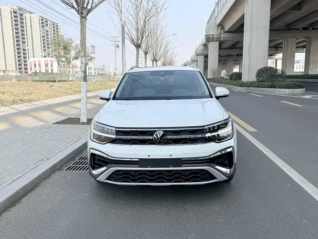 Volkswagen Tharu — фото 2