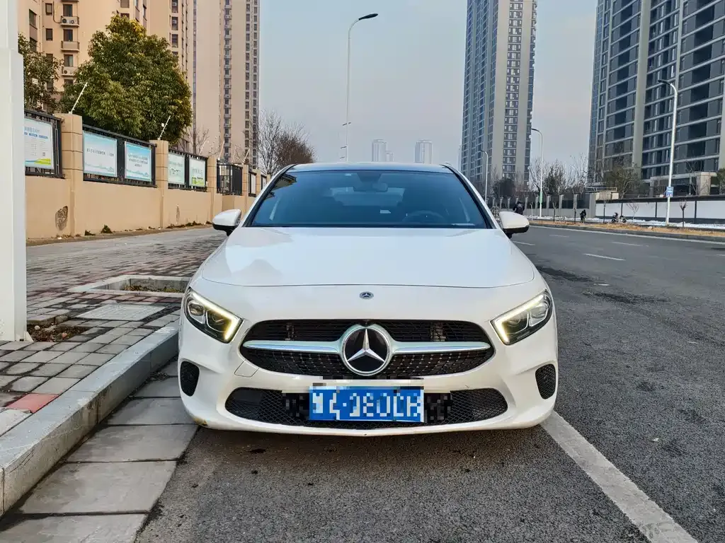 Mercedes-Benz A-Class (Import) 2023 из CN, фото 7