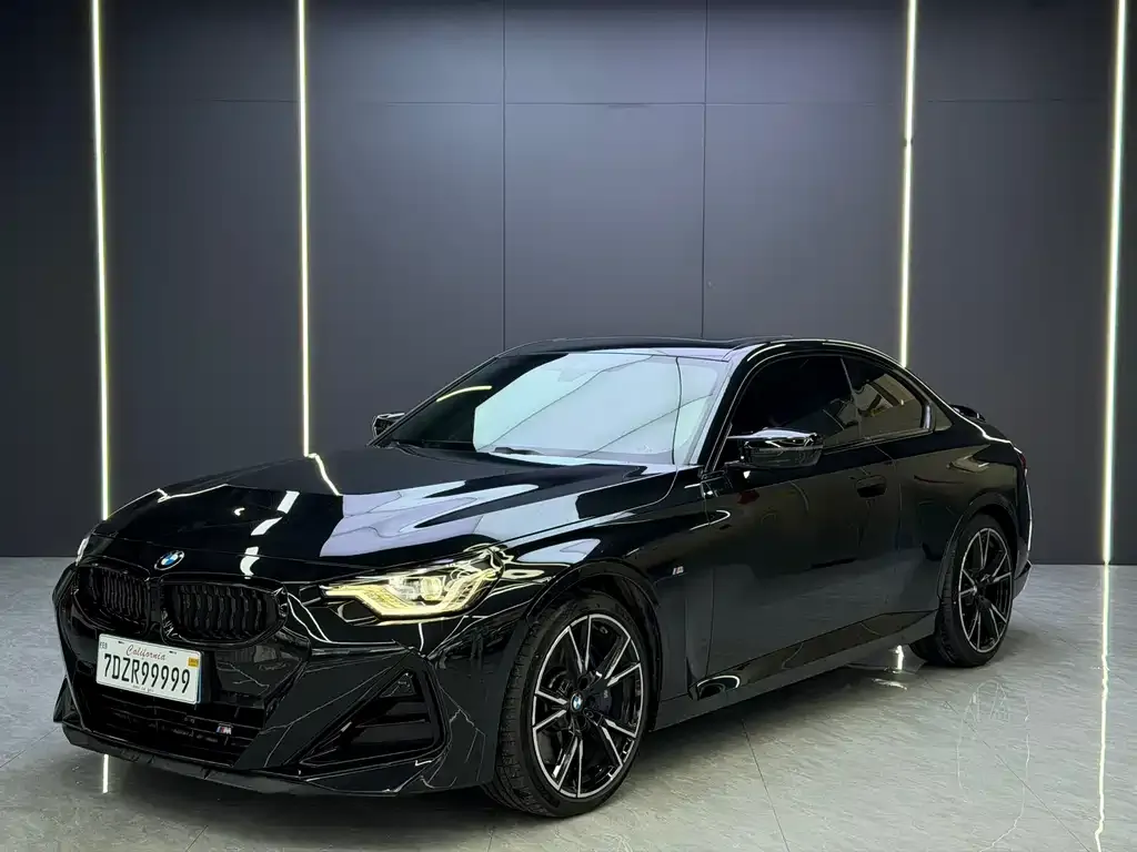 BMW M240i — фото 1