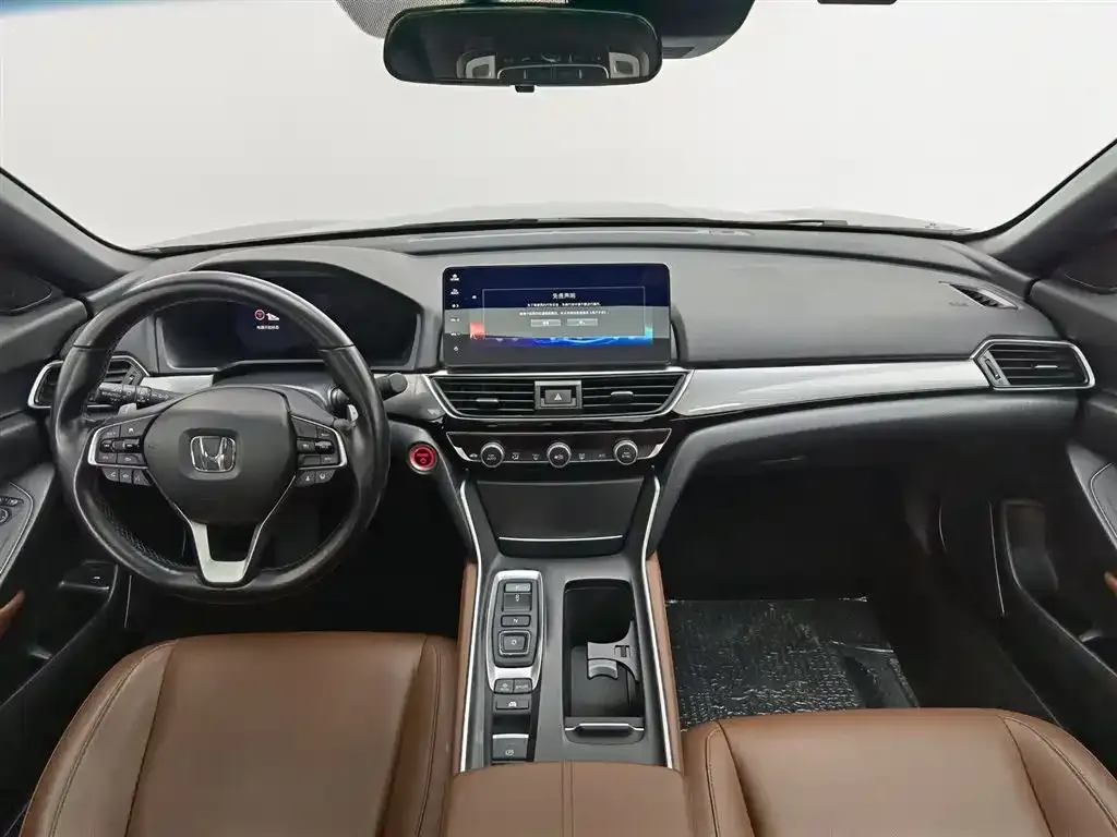 Honda Inspire — фото 6