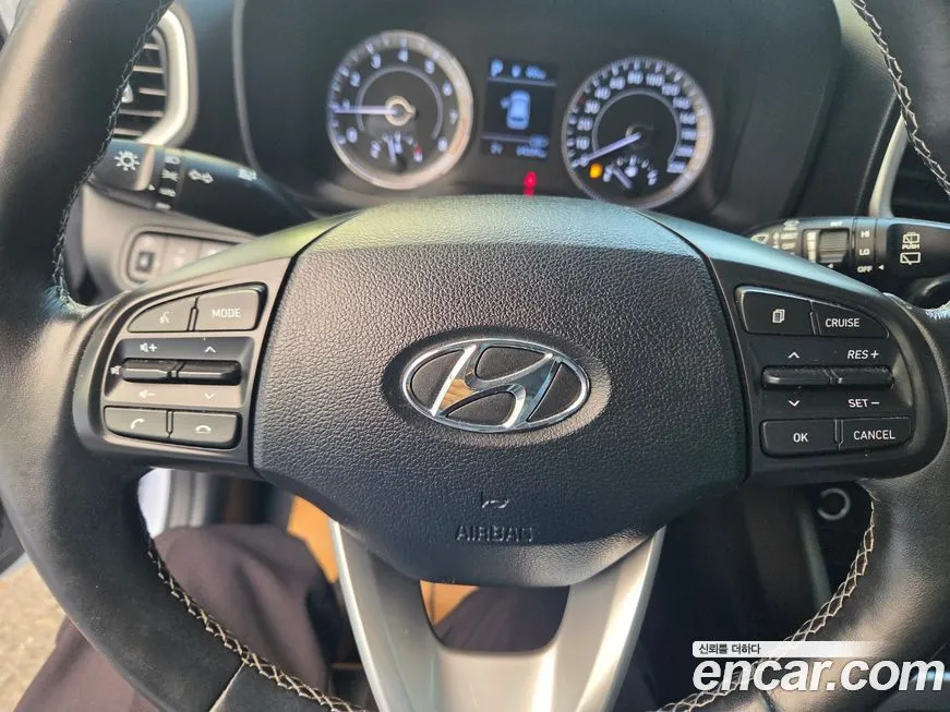 Hyundai Venue 2021 из KR, фото 10