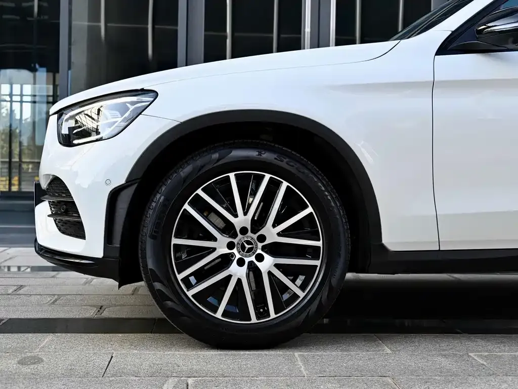Mercedes-Benz GLC Coupe — фото 9