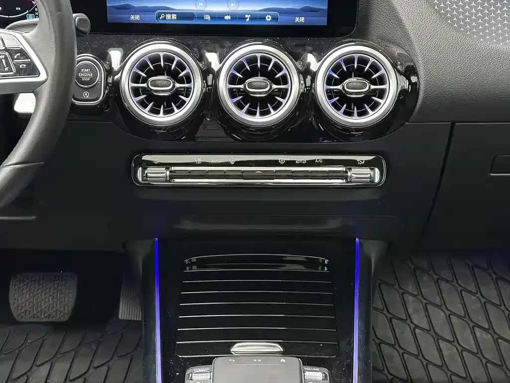 Mercedes-Benz GLA 2024 из CN, фото 4