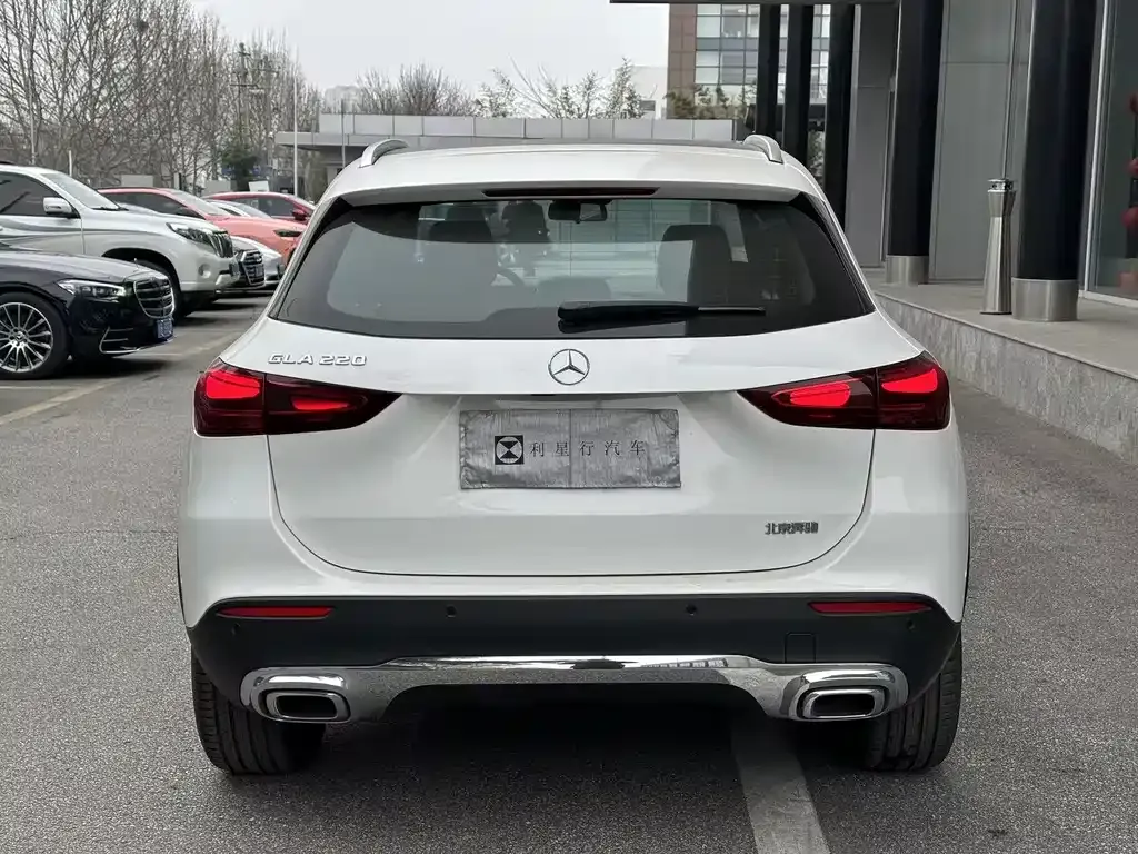 Mercedes-Benz GLA 2024 из CN, фото 6